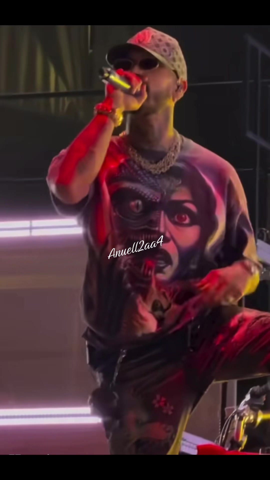 @Anuel