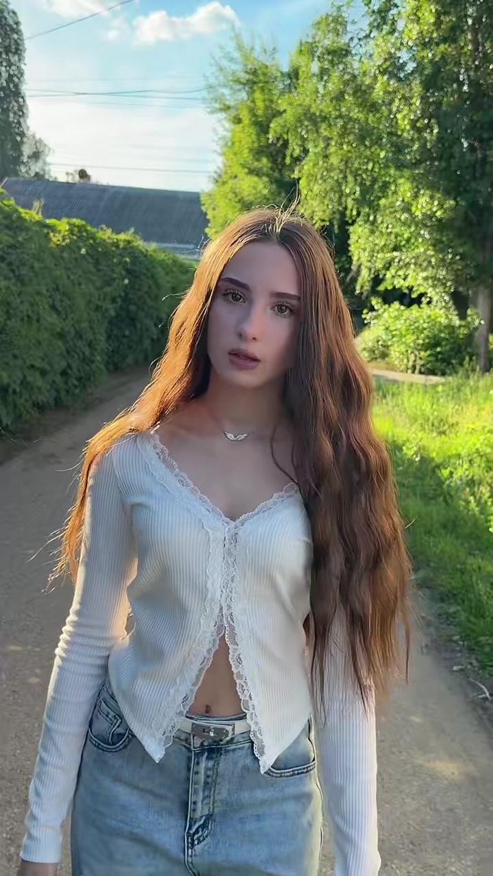 @лизун