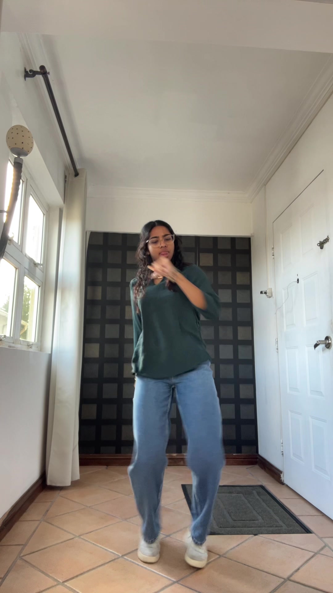 @kavishnee