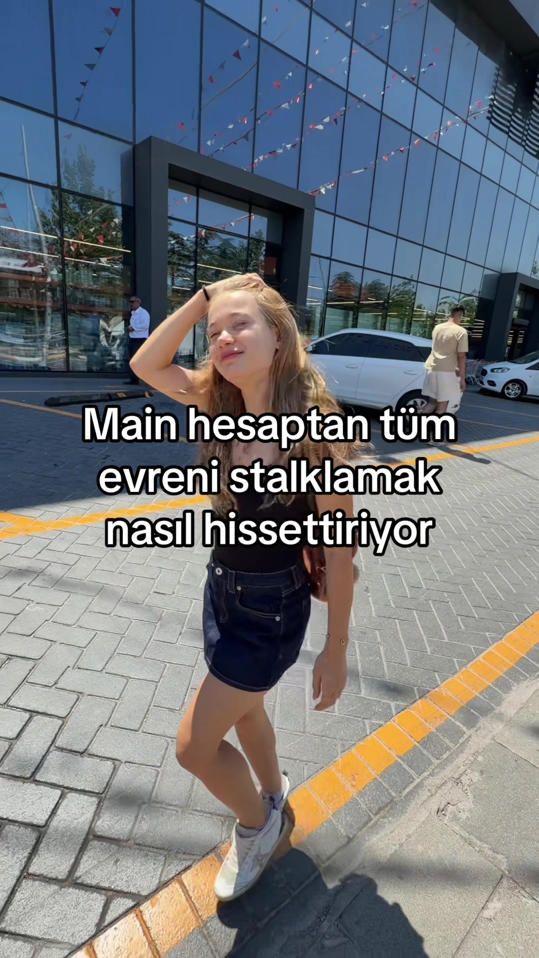 @Melacıkela
