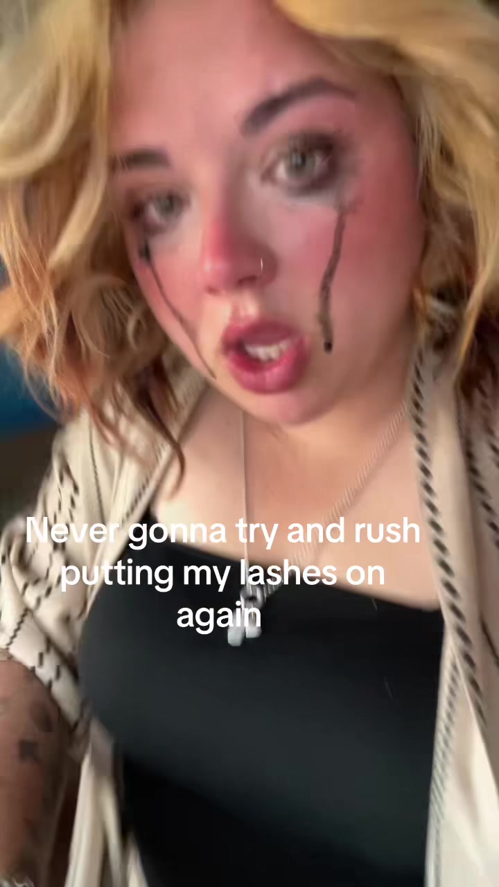 @Amelia 🪼🤍