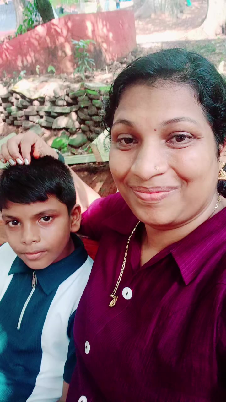 @ഽഡീഠ girl...achutty♥️