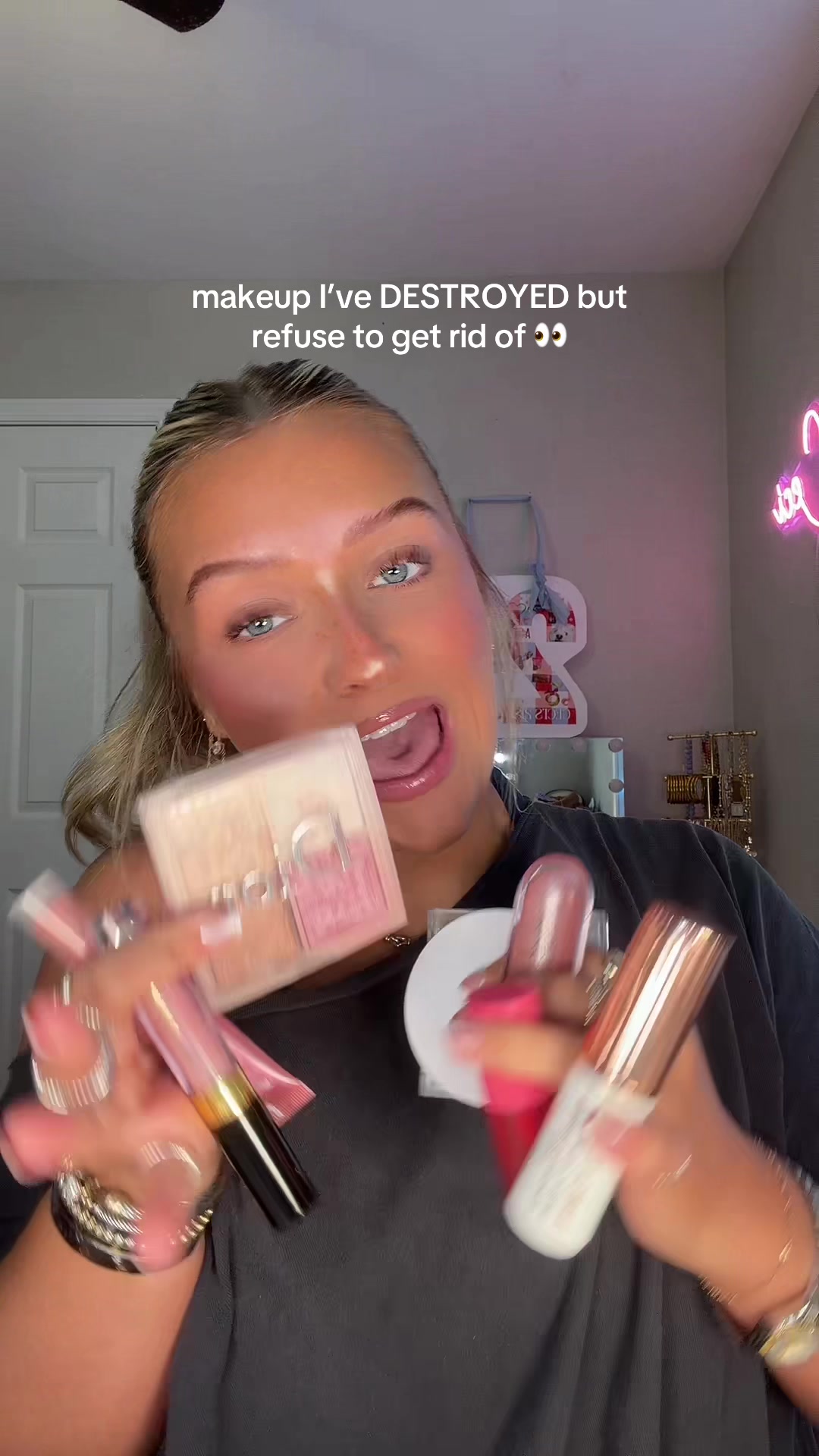 @abbygrayceee