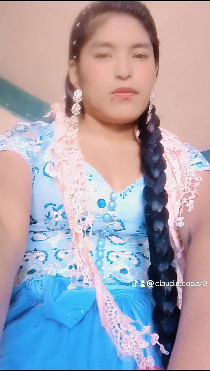 @Claudia Copa