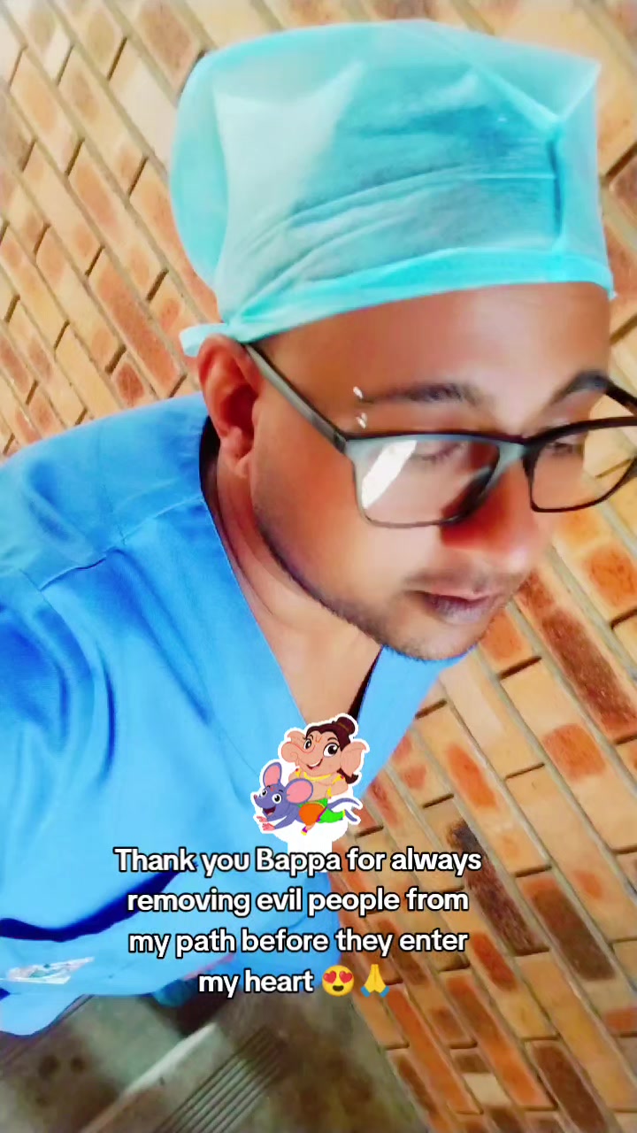 @sir_ash11