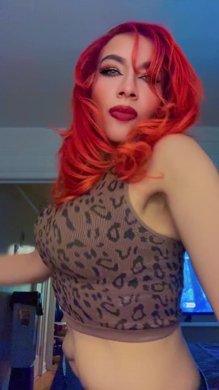 @makeupfromred