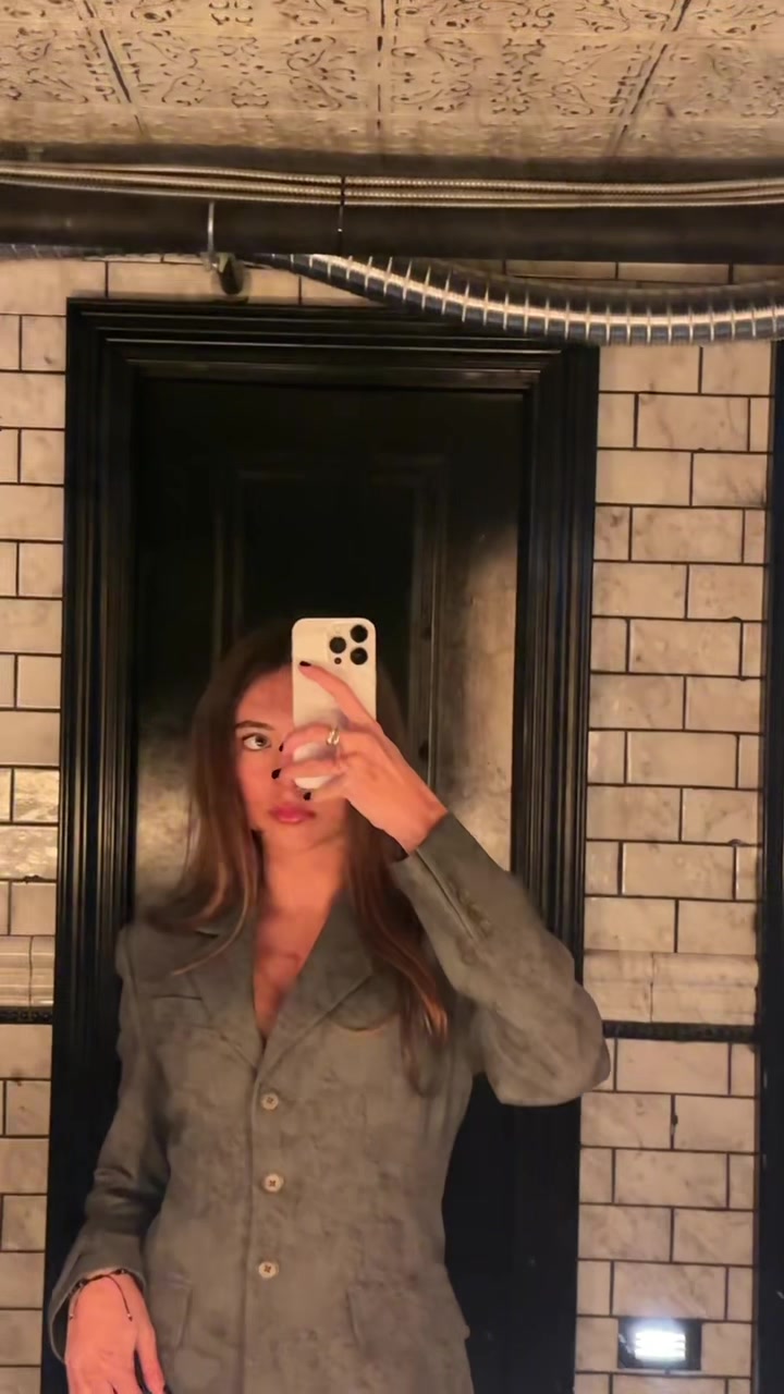 @🧿