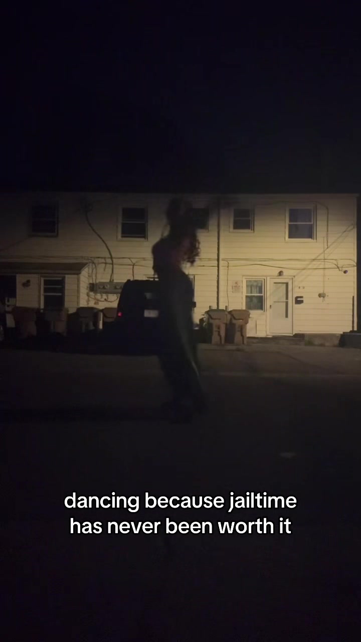 @Nia 🌸
