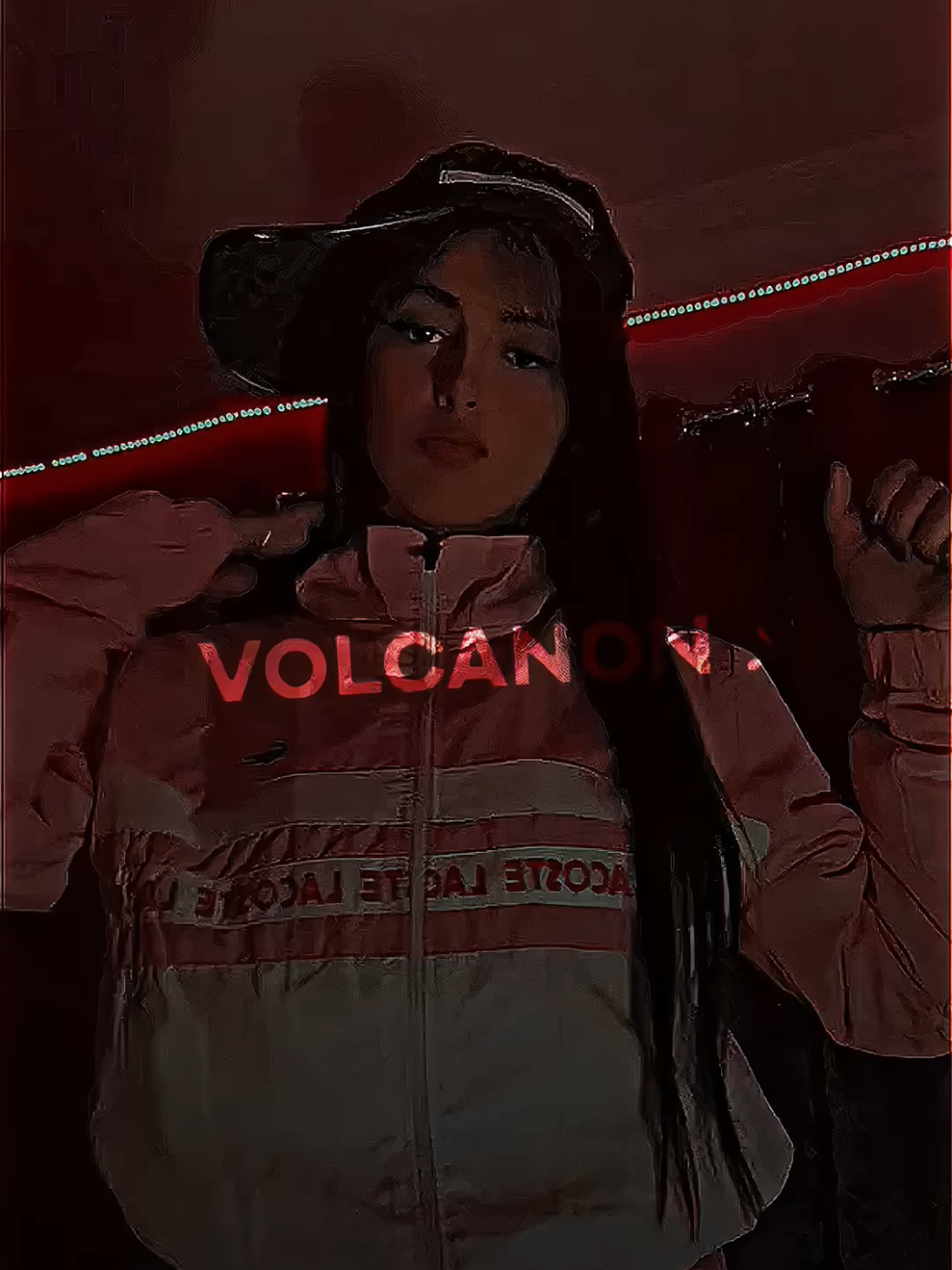 @𝗩𝗢𝗟𝗖𝗔𝗡𝗢𝗡 ♪