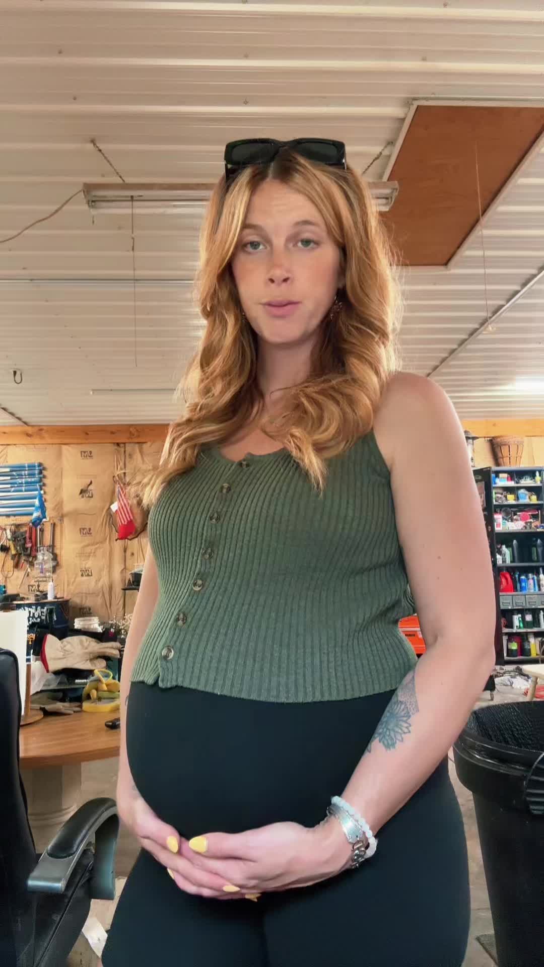 @JillianMills