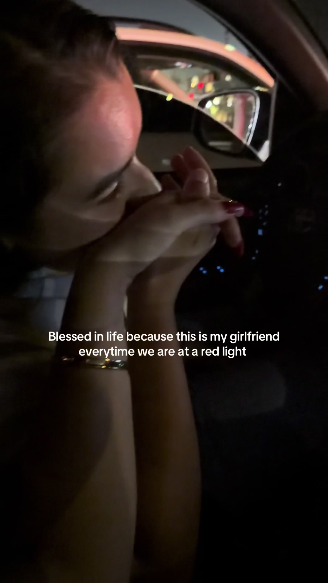 @💌🪩🍒🎱🦢