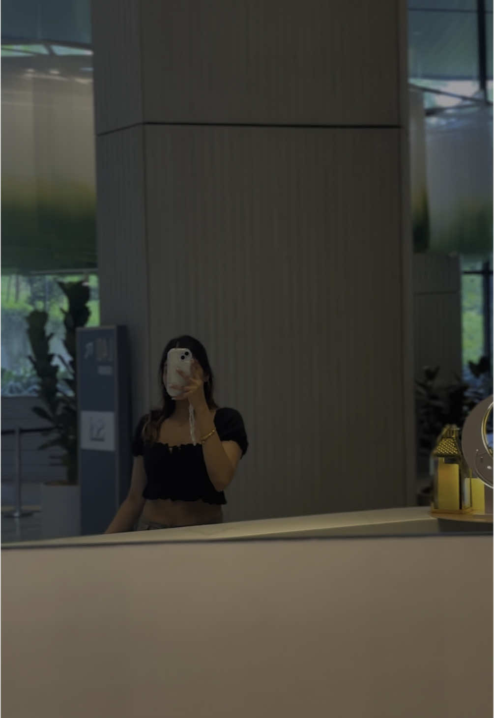 @Vhinooooo