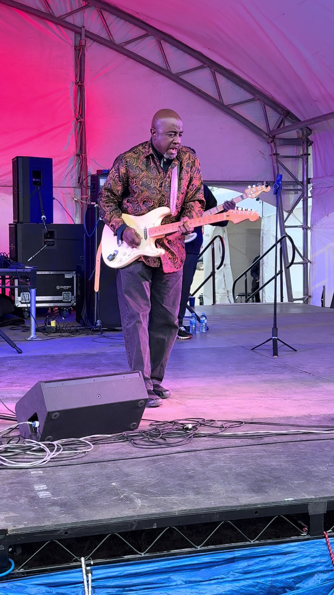 @Mario Toneguzzi