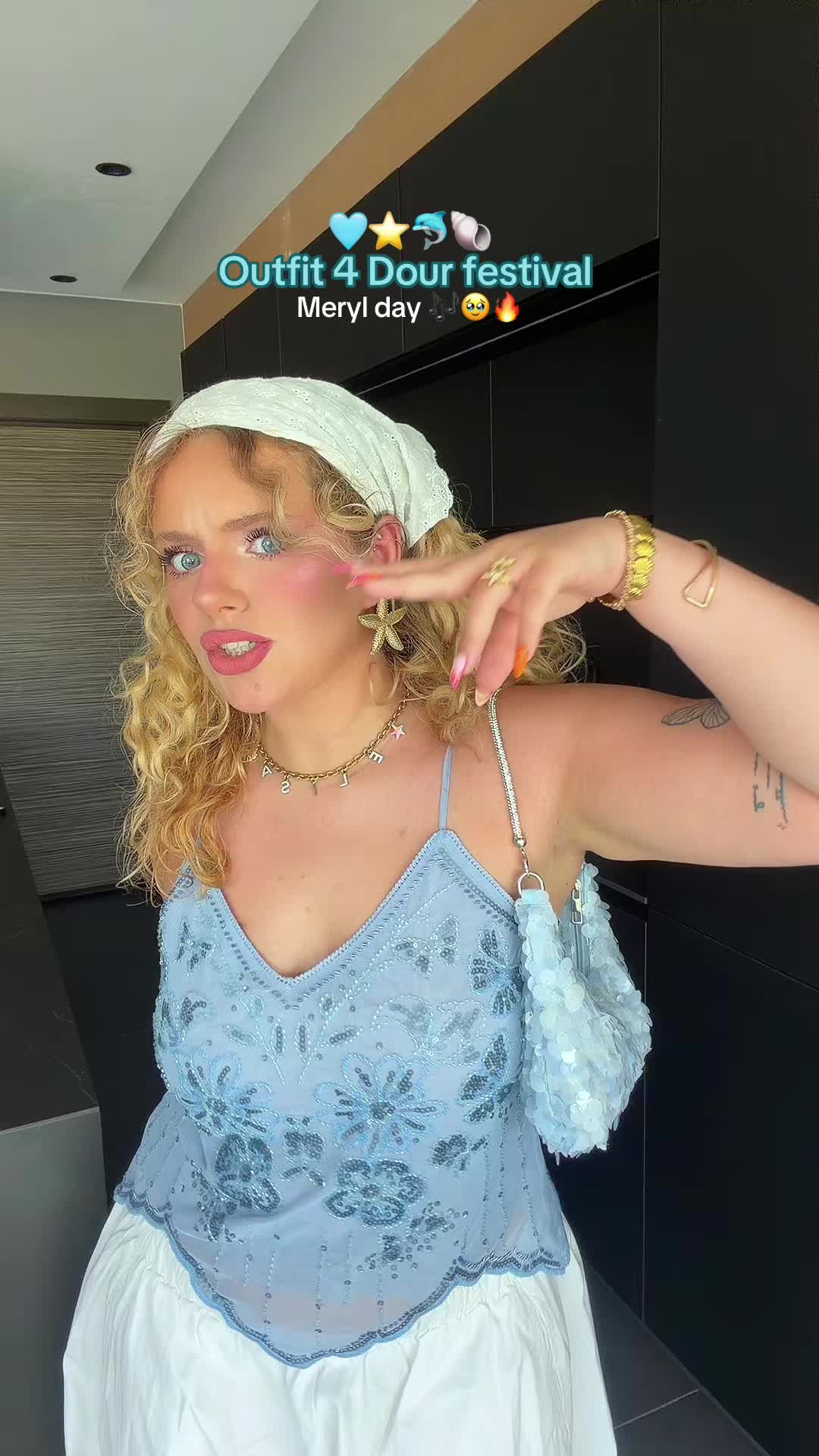 @Elisa 👩🏼&zwj;🦱