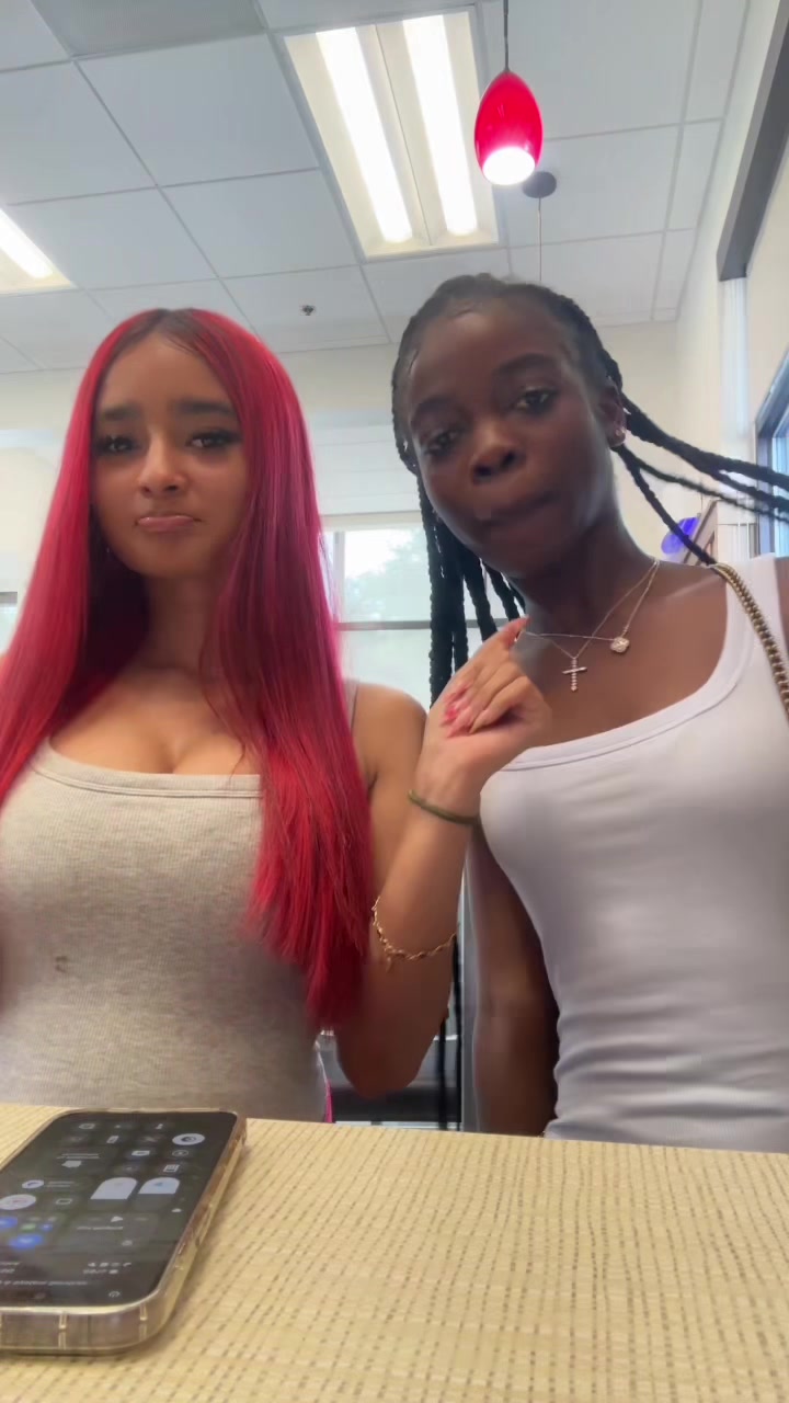 @lil miaa