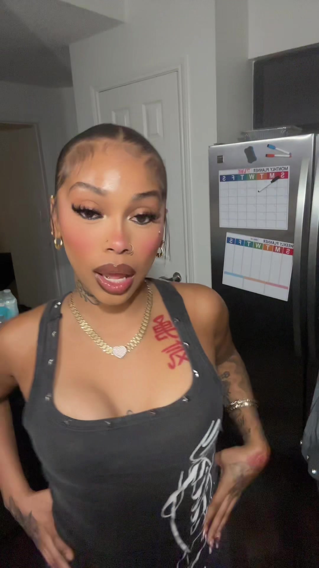 @Imd1nayah