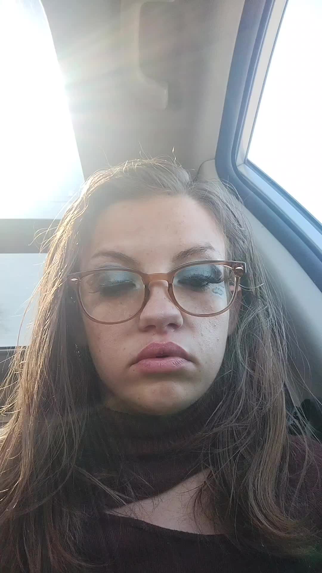 @Bee