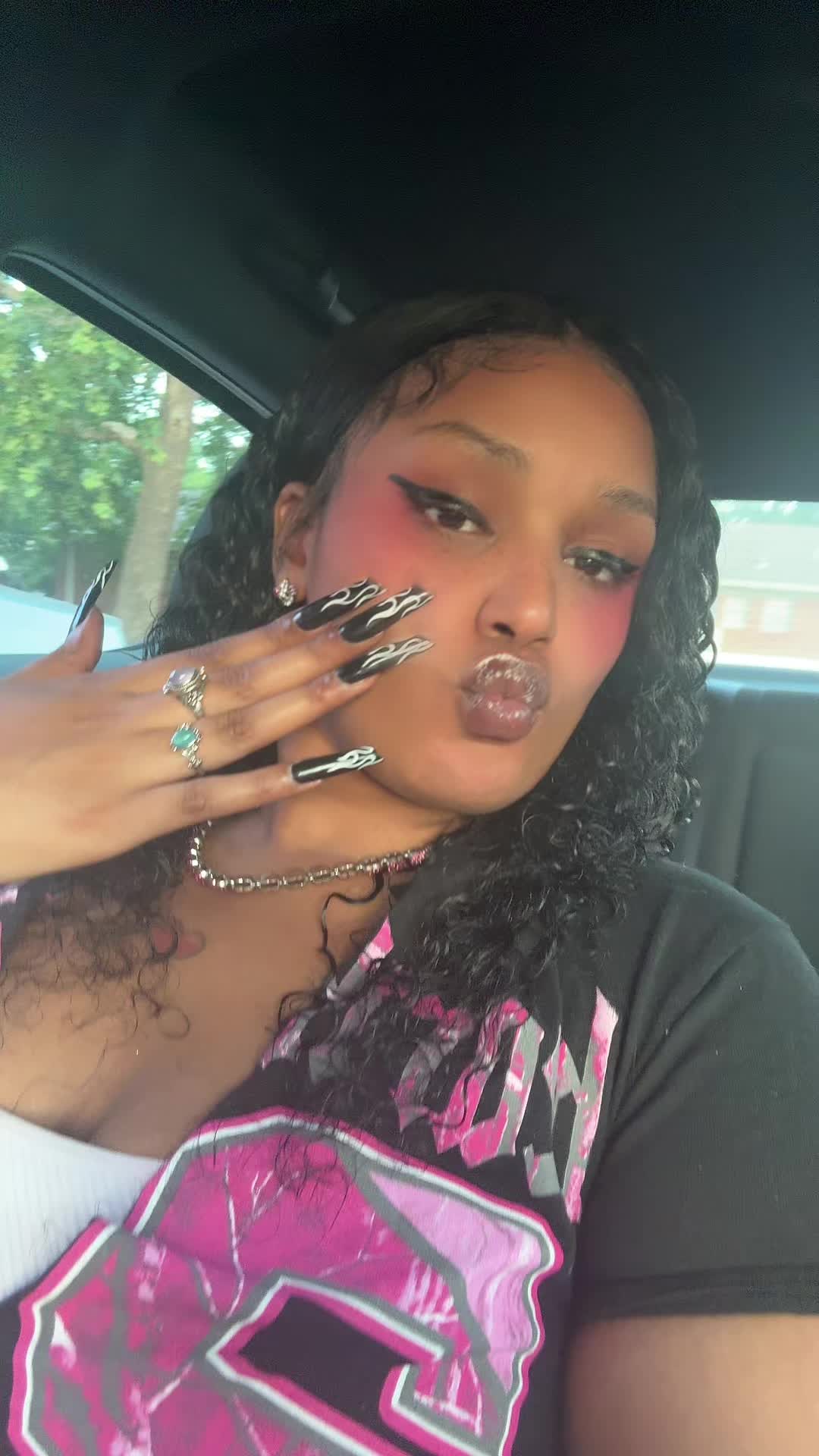 @pinkerthenu