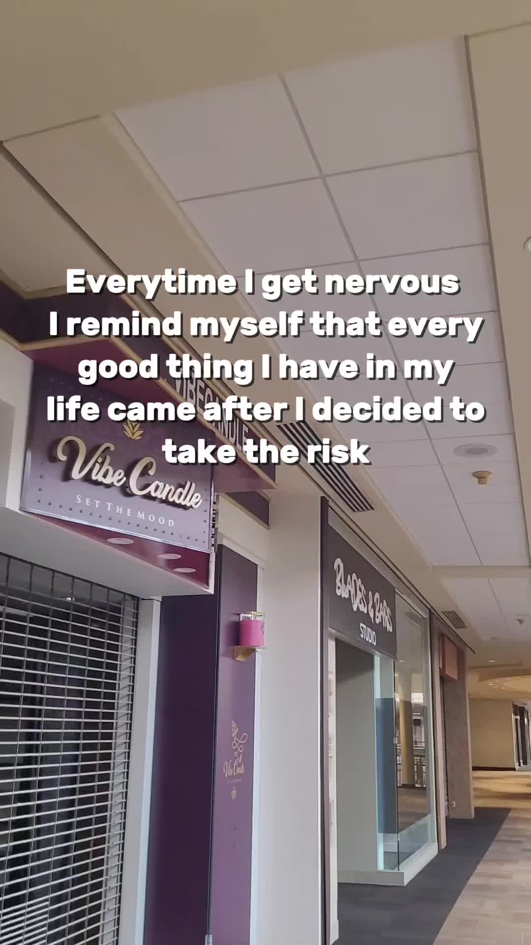 @Laura Saxx