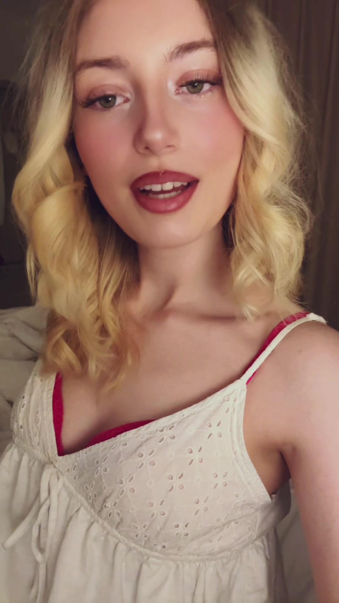 @emily242443