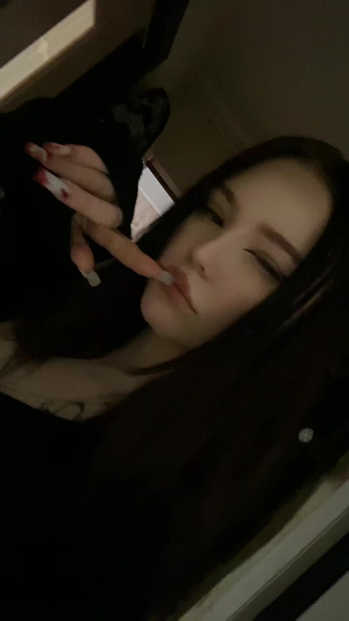 @VaLeRiA❤️🙂↕️