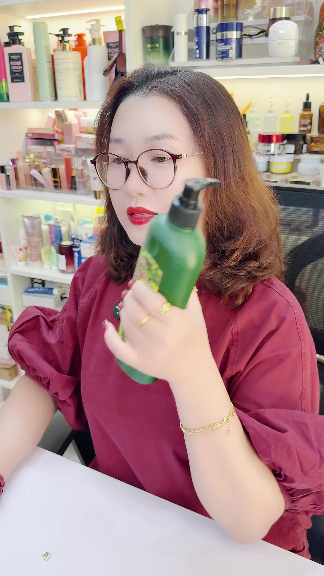@Ổ Của Lộc1376