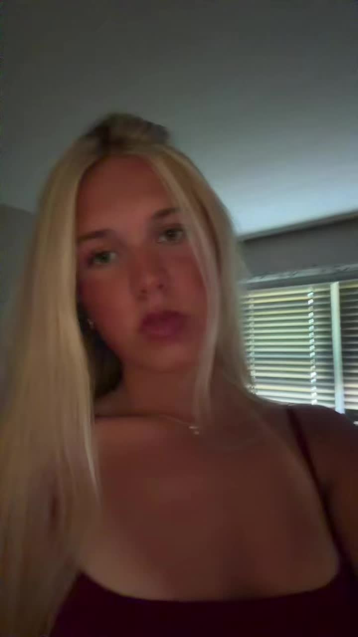 @caroline