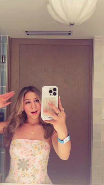 @Zoee 😇