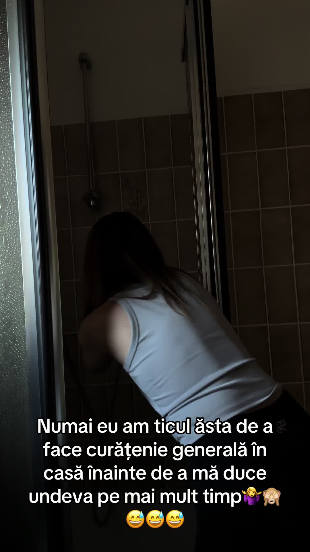 @Valeria