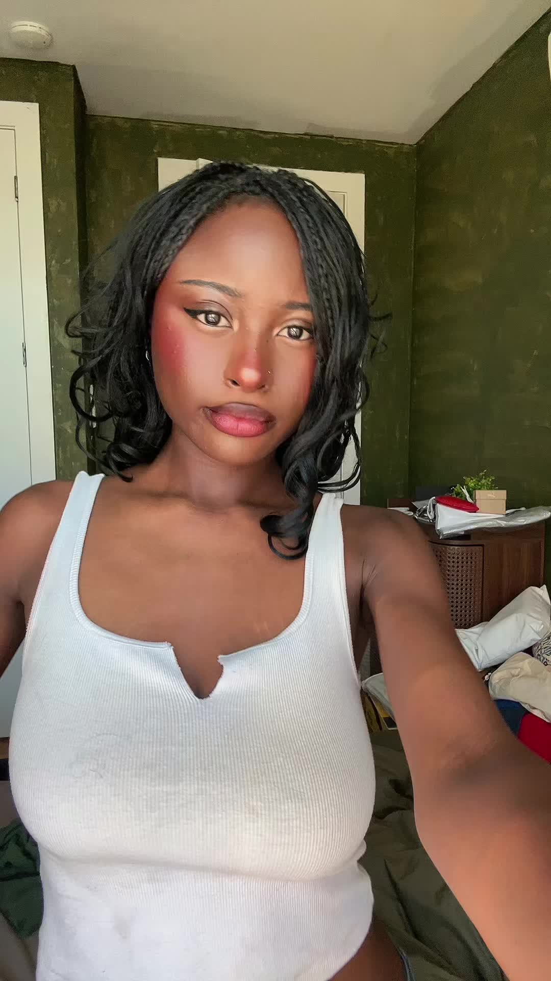 @katshiaantonio