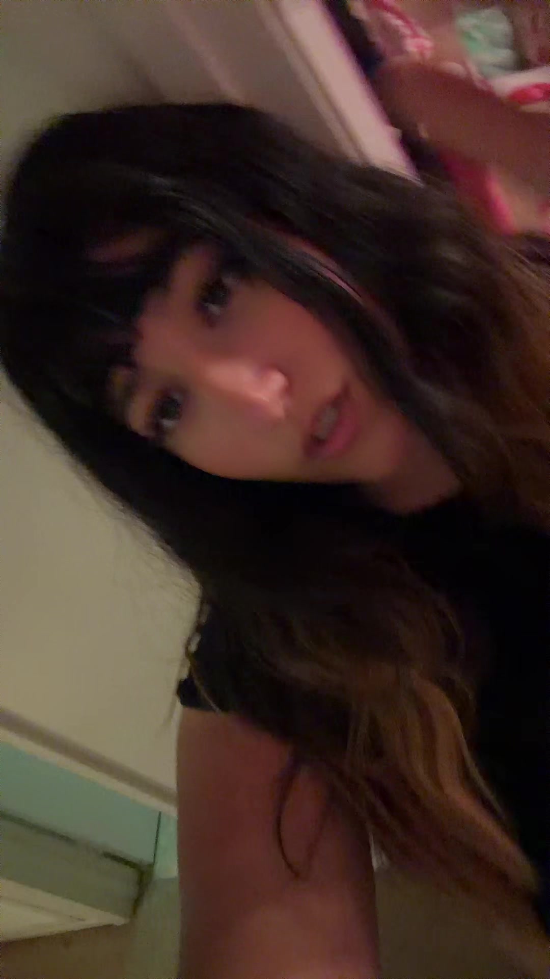 @sarahnextdoorgirl:)