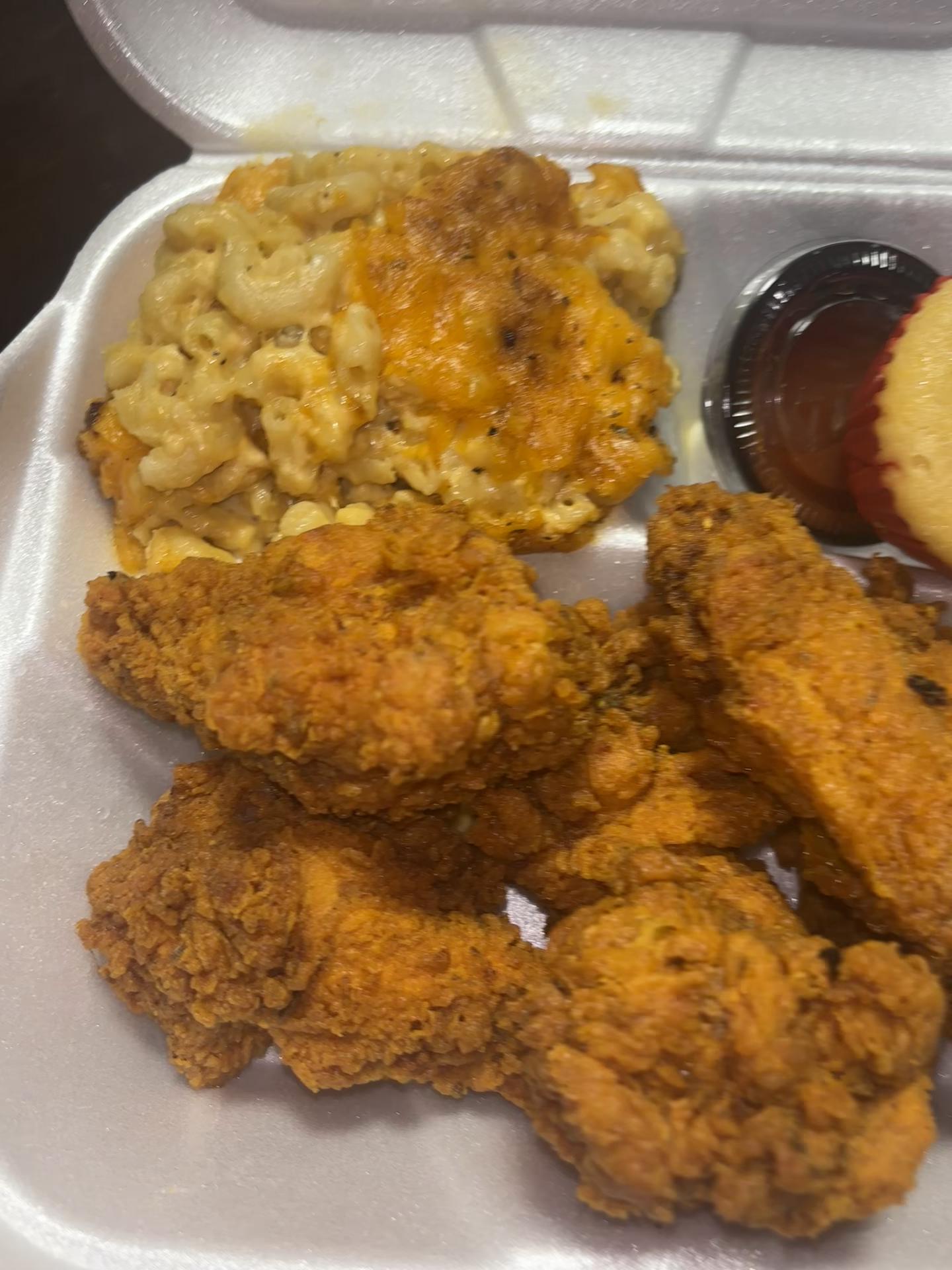@Tracy&rsquo;s Food Trap