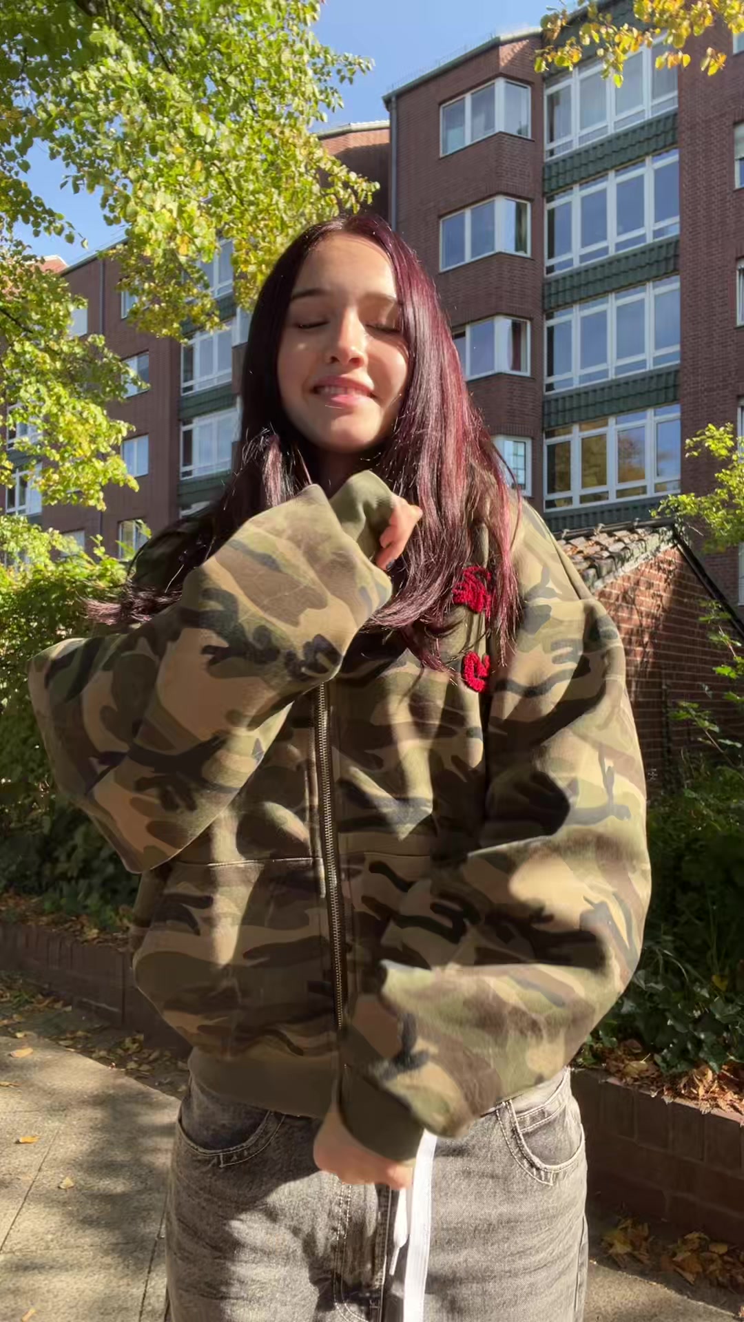 @darealnaia