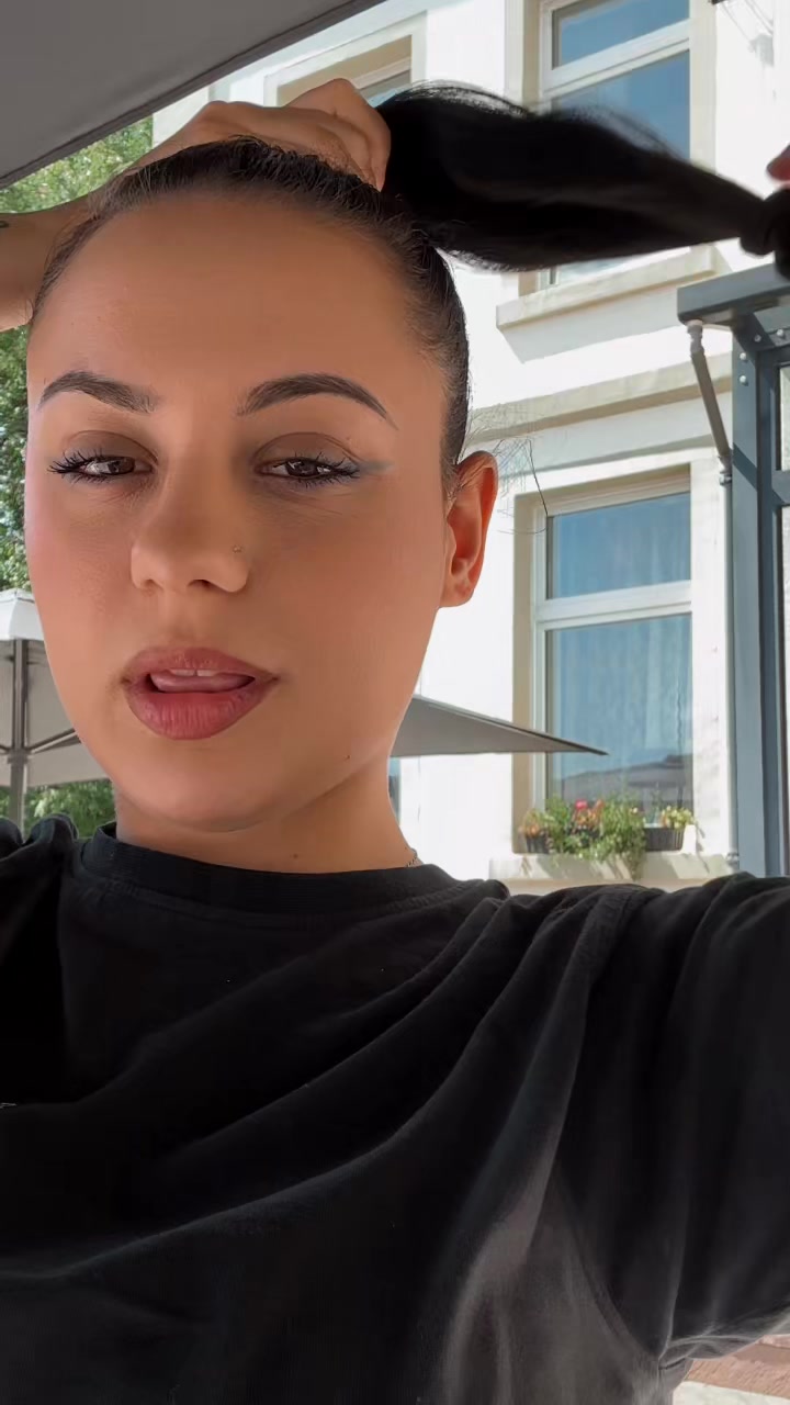 @melanijovanoska
