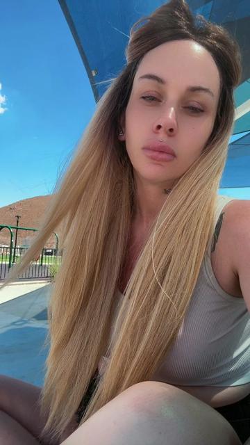 @Justkween Co.