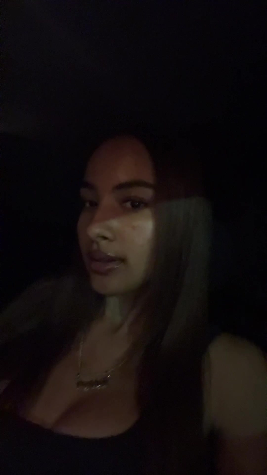 @♛