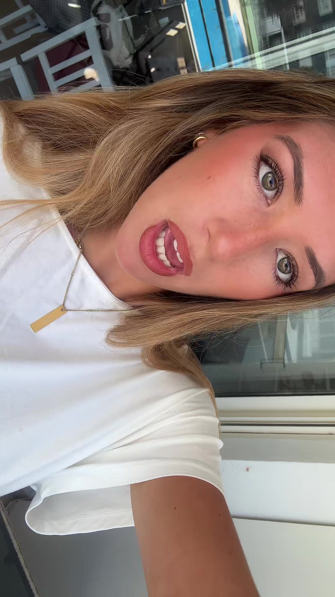 @anitarm_