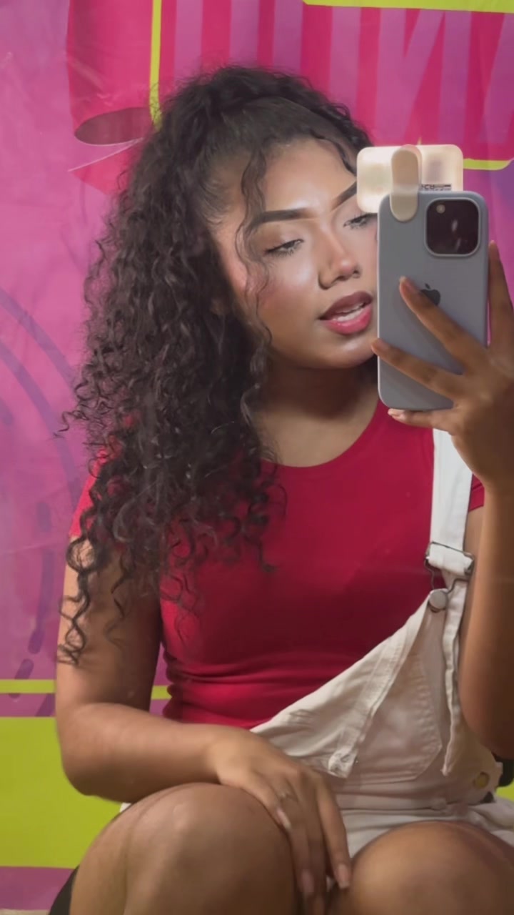 @gloriamedinaa2