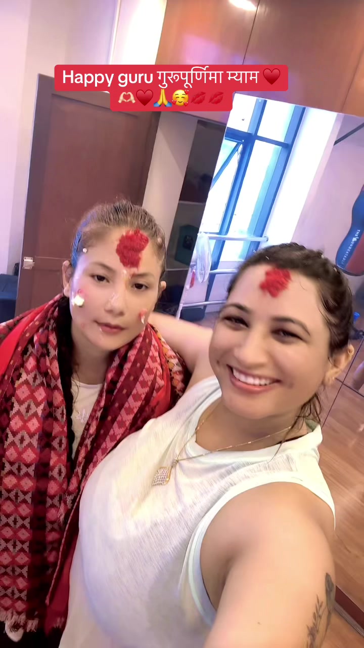 @थापाकाजीको छोरी ( महारानी )🧿