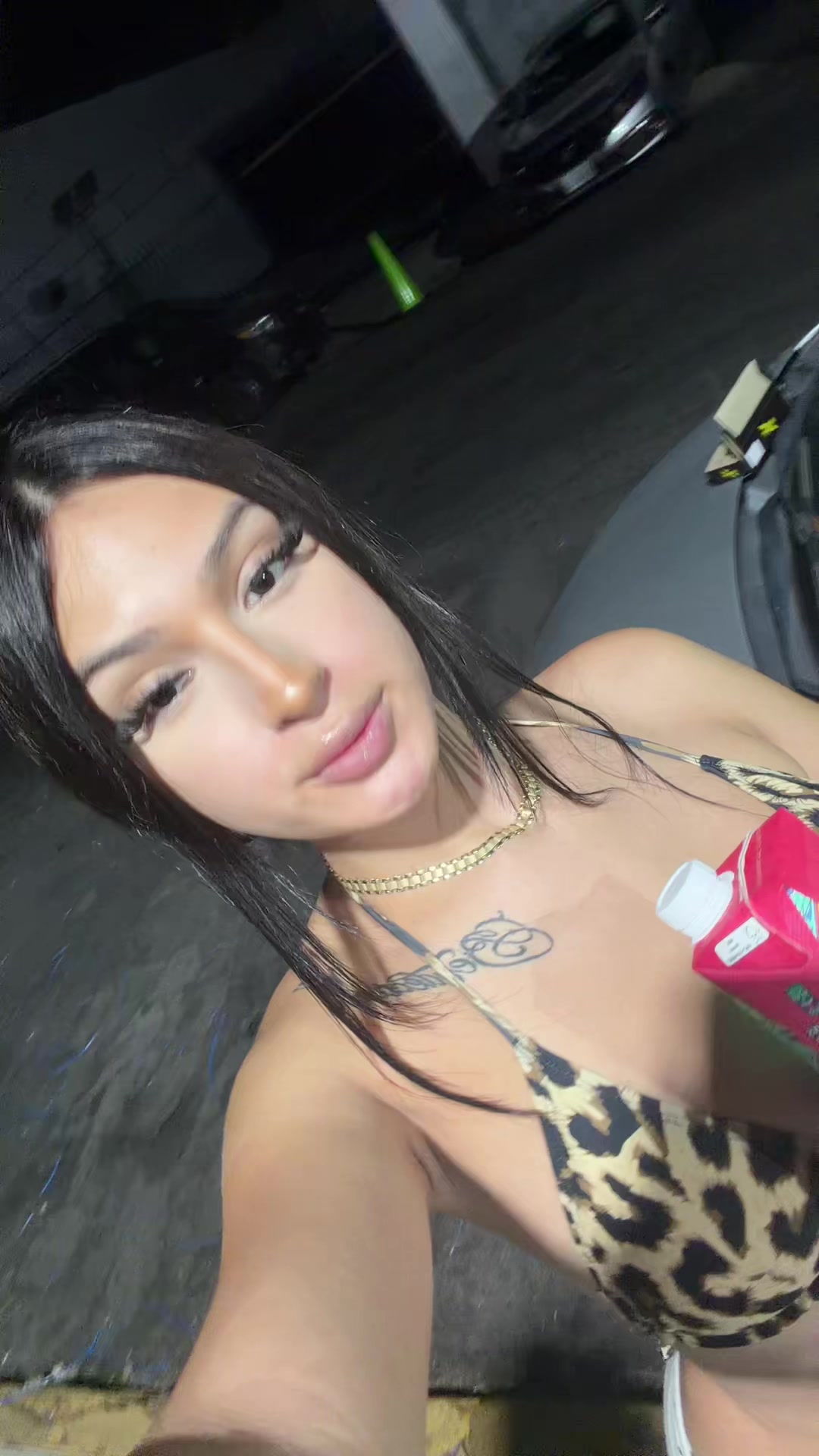 @therealplugswife