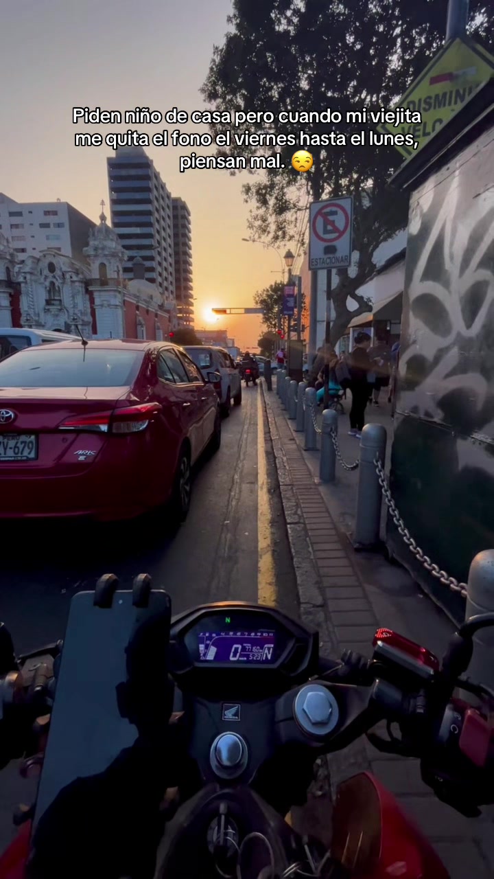 @D A N I E L 🏍️