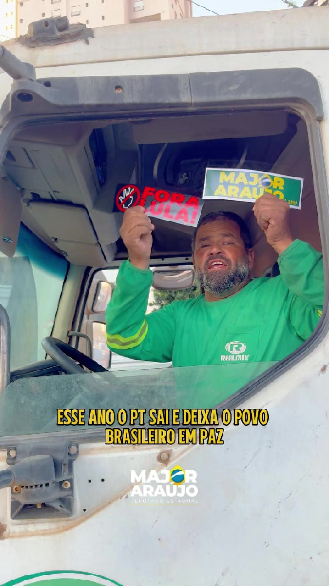 @Major Araújo 🇧🇷