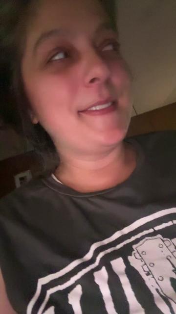 @_DanDeLioness