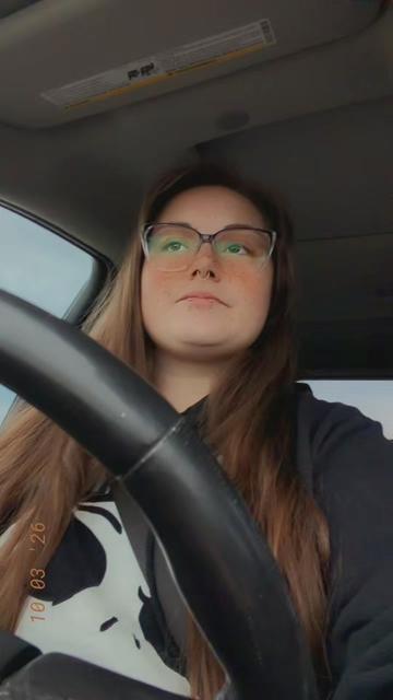 @Cowgirljo99