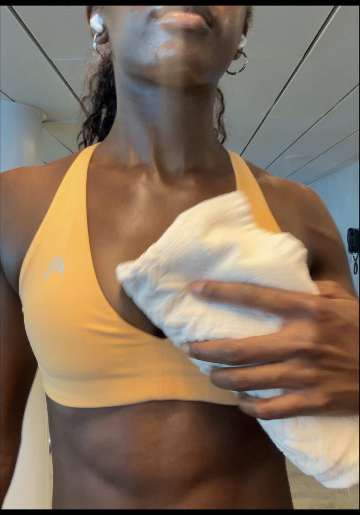 @Kira