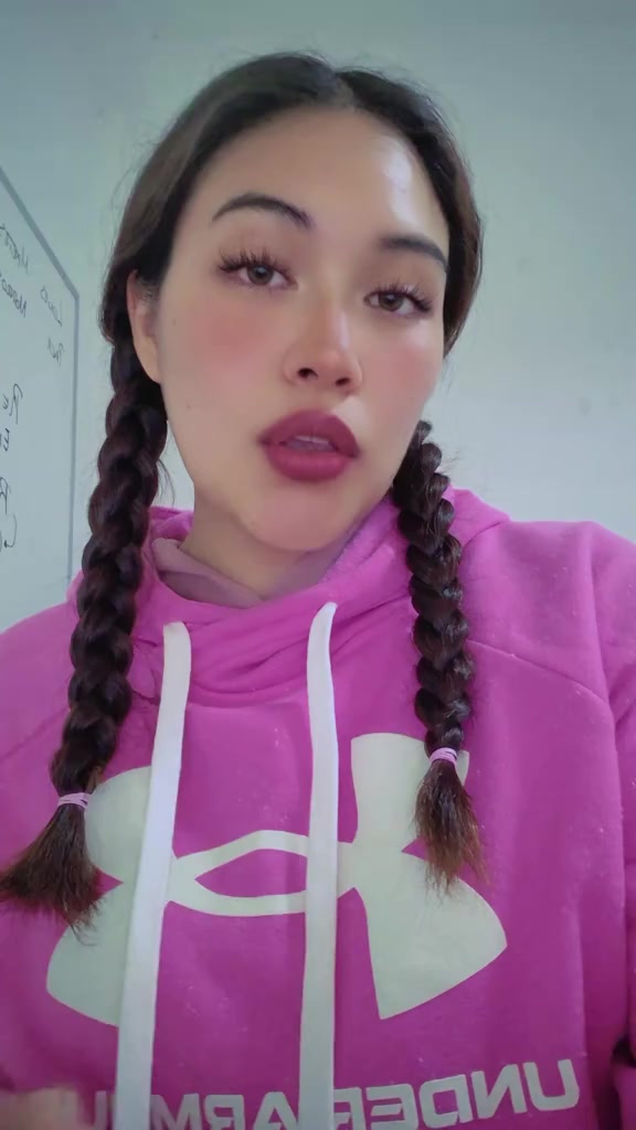 @karli_talavera