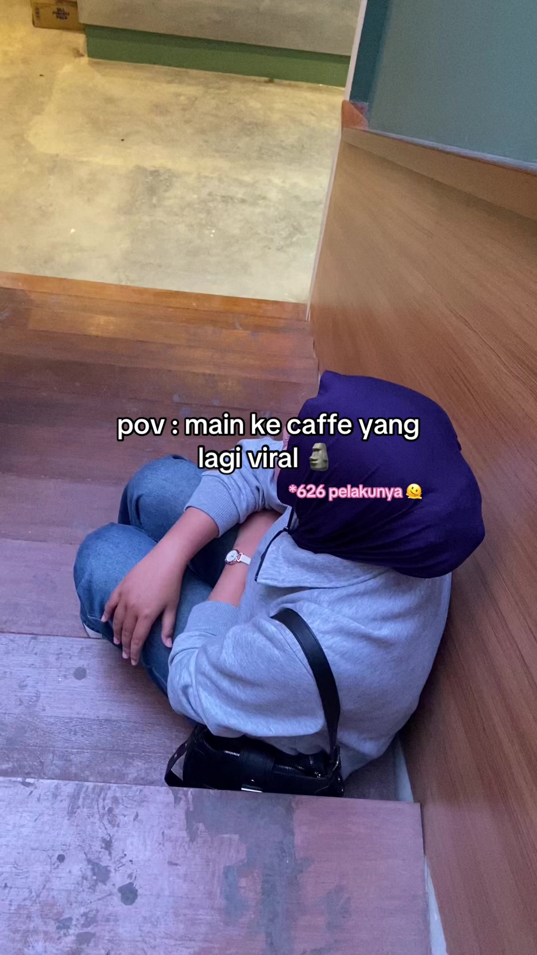 @d i n n a a a a
