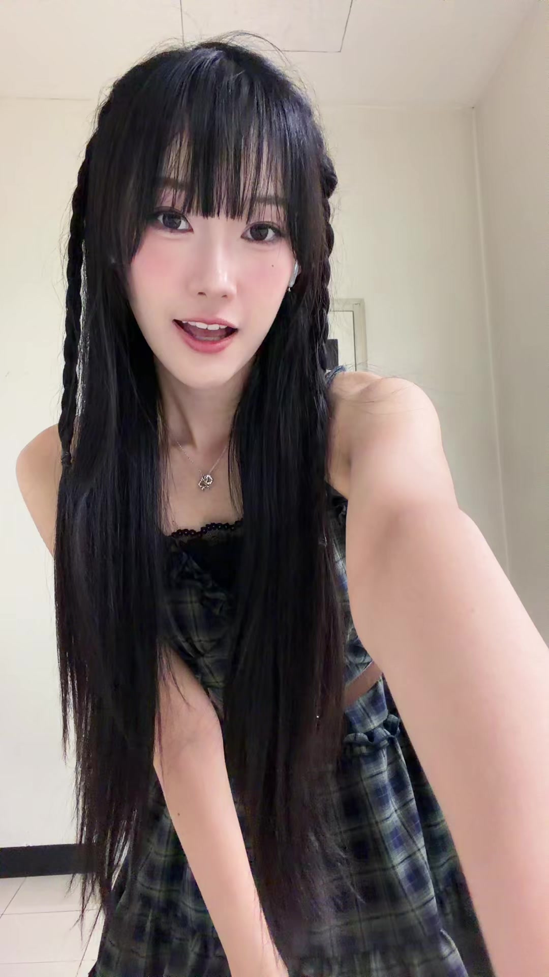 @แพรไหม?