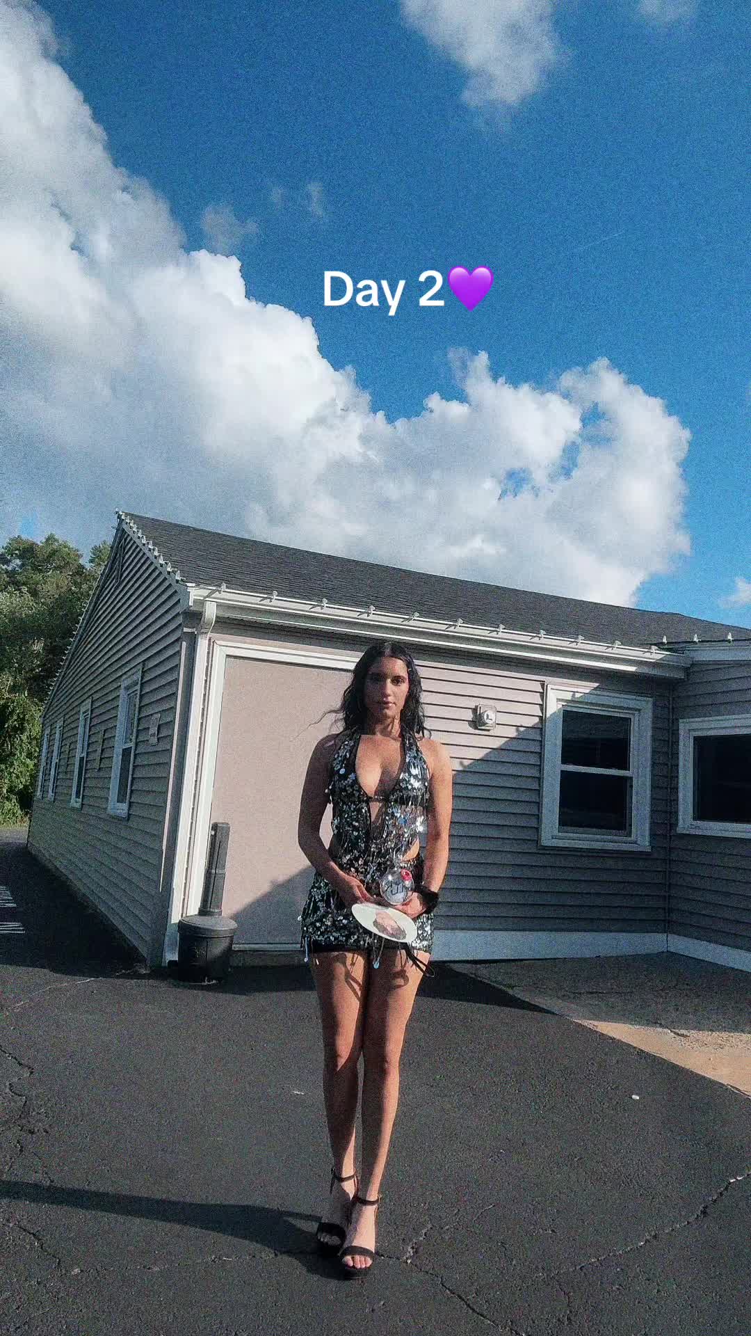 @Karielys