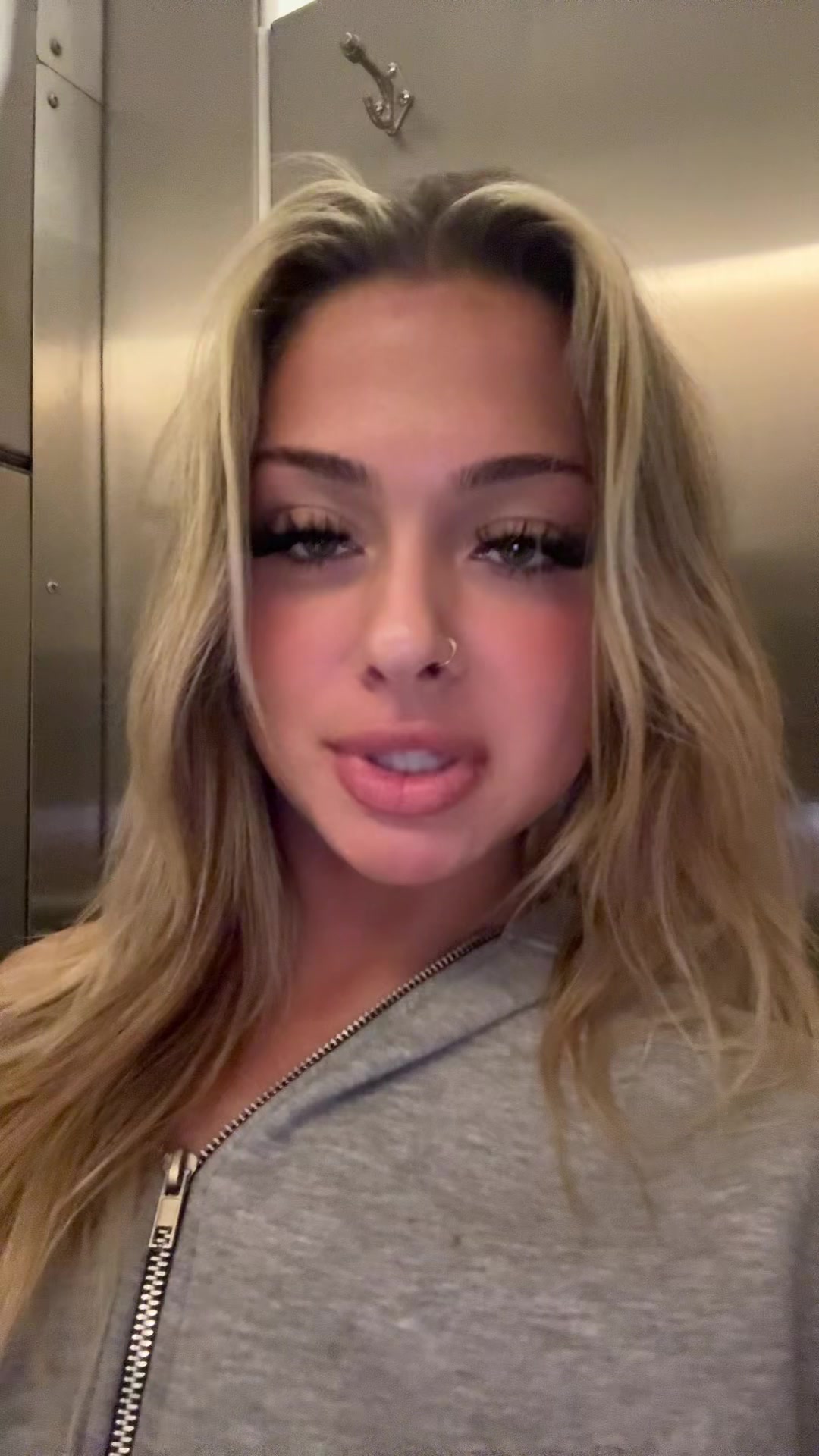 @ju